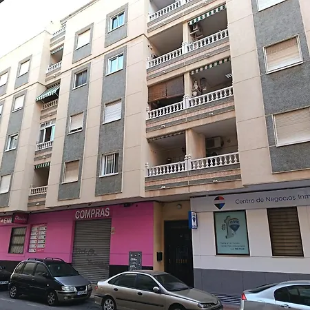 Bergantin Near By Sea With Garage Lejlighed